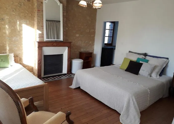 Hotel Le Perche Ceronnais *