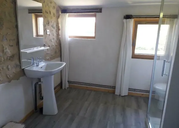 Le Perche Céronnais Hotel